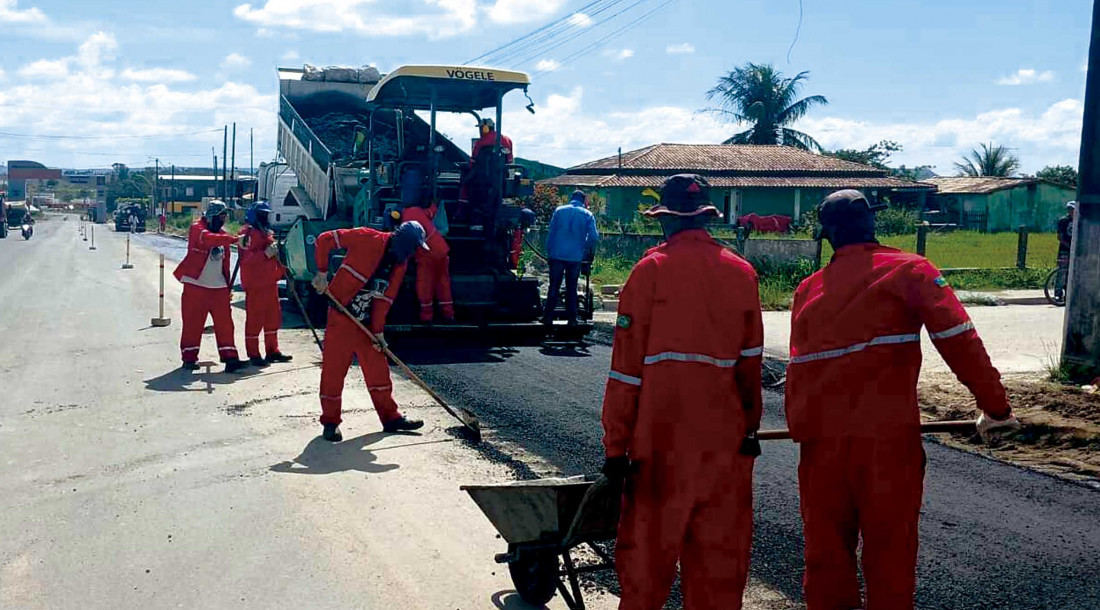 Obra de restauração da Rodovia SE-290 recebe primeira camada de asfalto